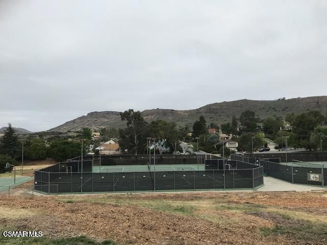 612 Azalea Street, Thousand Oaks, CA 91360