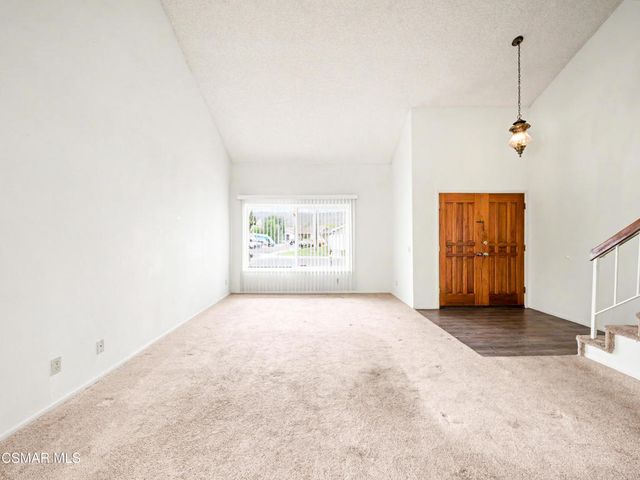 612 Azalea Street, Thousand Oaks, CA 91360