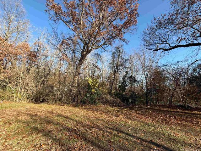 10140 E State Road 10, Culver, IN 46511