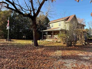 10140 E State Road 10, Culver, IN 46511