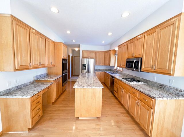 4298 Balsam Lane N, Plymouth, MN 55441