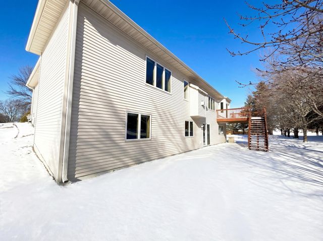 4298 Balsam Lane N, Plymouth, MN 55441