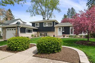 117 N Maple Street, Palatine, IL 60067