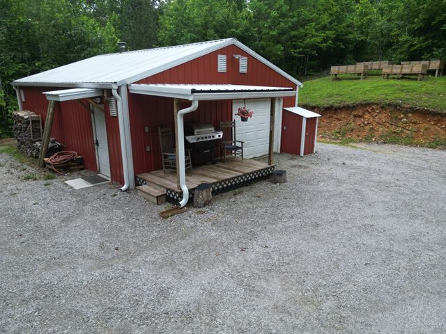 14656 Highway 438, W, Linden, TN 37096