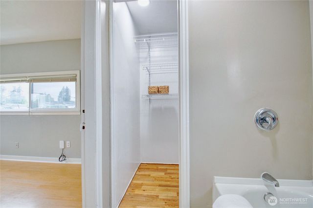 1232 S 18th Street, Mount Vernon, WA 98274