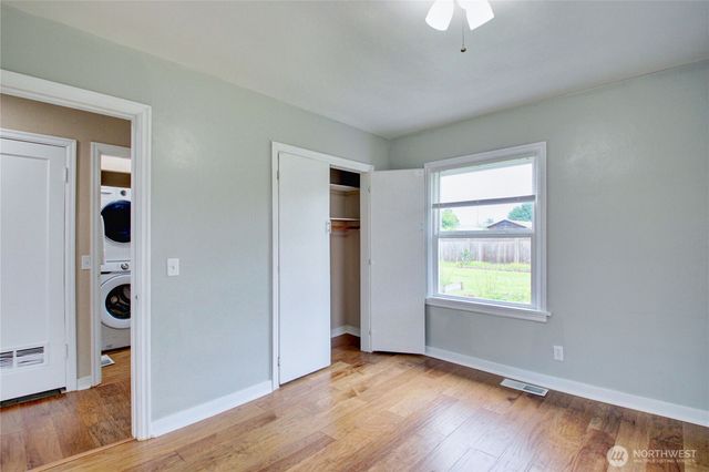 1232 S 18th Street, Mount Vernon, WA 98274