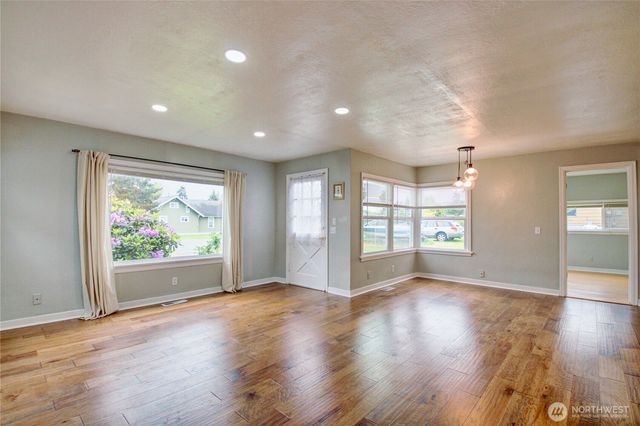 1232 S 18th Street, Mount Vernon, WA 98274