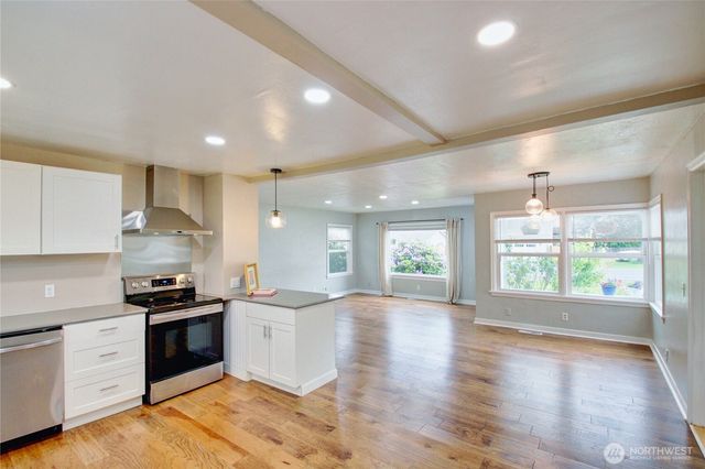 1232 S 18th Street, Mount Vernon, WA 98274