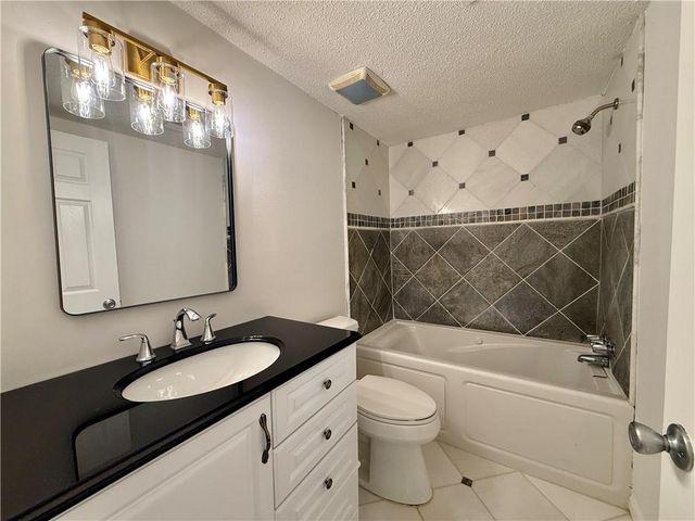 7344 Cardigan Circle, Atlanta, GA 30328