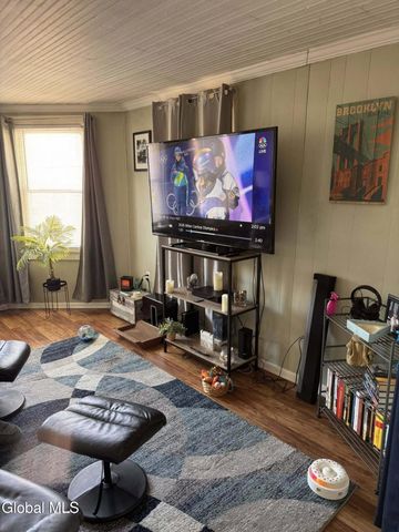 34 Leonard Street, Mechanicville, NY 12118