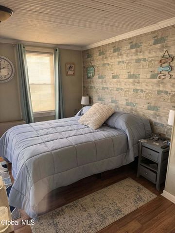 34 Leonard Street, Mechanicville, NY 12118