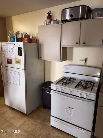 34 Leonard Street, Mechanicville, NY 12118