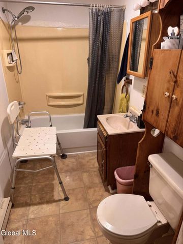 34 Leonard Street, Mechanicville, NY 12118