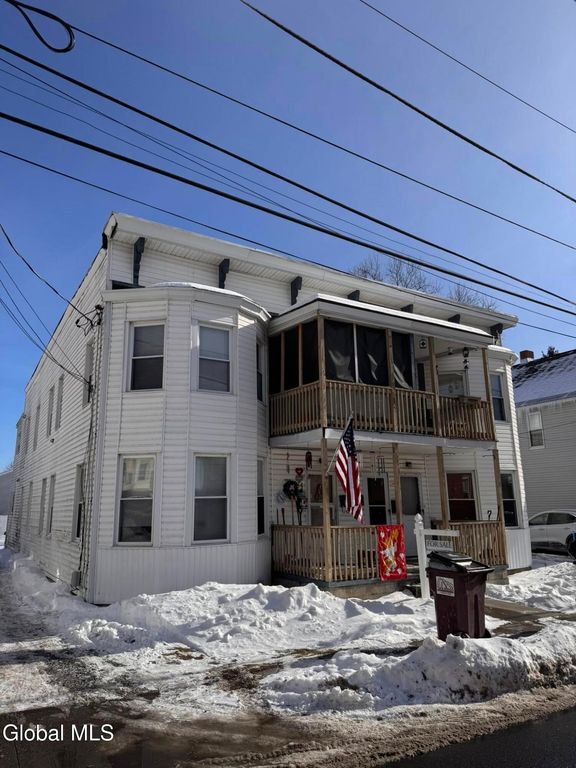 34 Leonard Street, Mechanicville, NY 12118