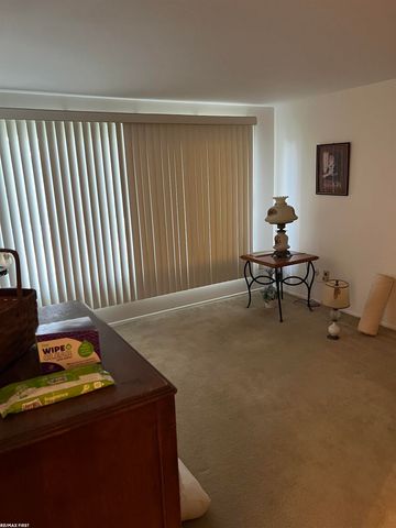 8679 Kennedy Circle 3, Warren, MI 48093