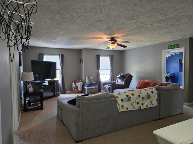 575 MESA Drive, Russiaville, IN 46979