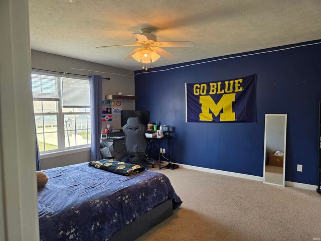 575 MESA Drive, Russiaville, IN 46979