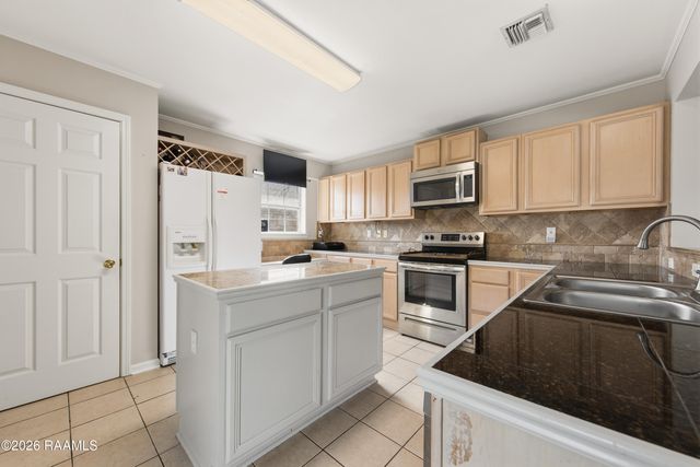 107 Village Green Drive, Youngsville, LA 70592