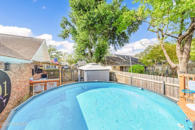 107 Village Green Drive, Youngsville, LA 70592