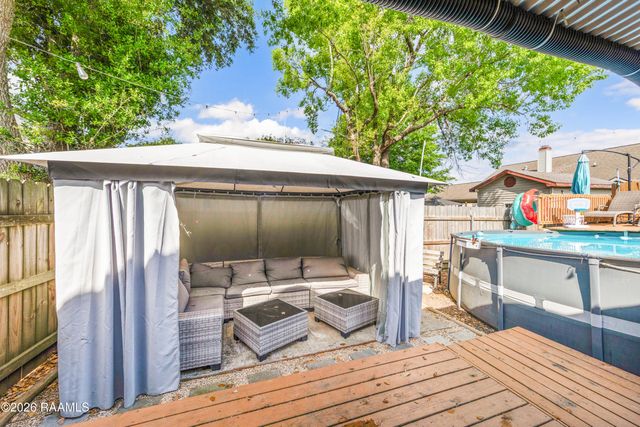 107 Village Green Drive, Youngsville, LA 70592