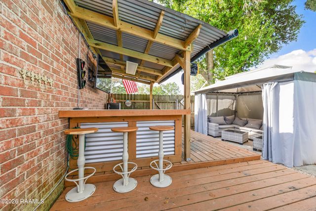 107 Village Green Drive, Youngsville, LA 70592