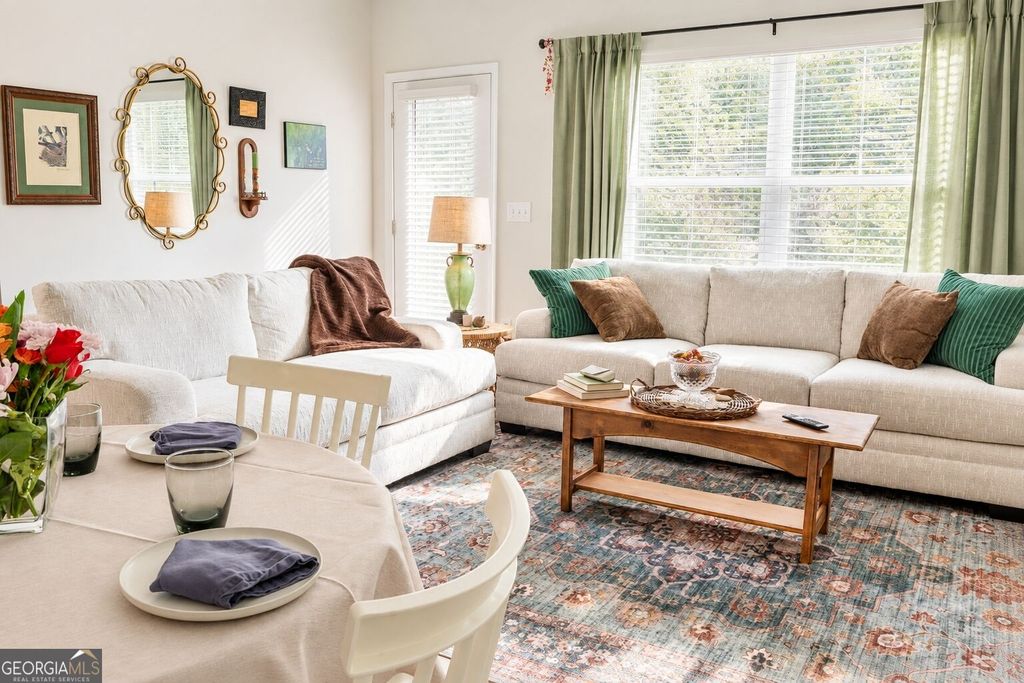1074 Chastain Drive, Sugar Hill, GA 30518 — photo 5