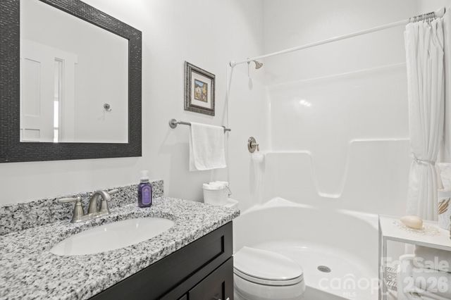 82 Summit Circle, Hendersonville, NC 28739