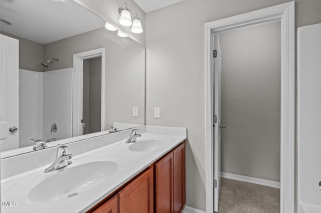 1014 Summerhouse Road, Cary, NC 27519