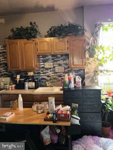 1353 VERNON ST, Harrisburg, PA 17104