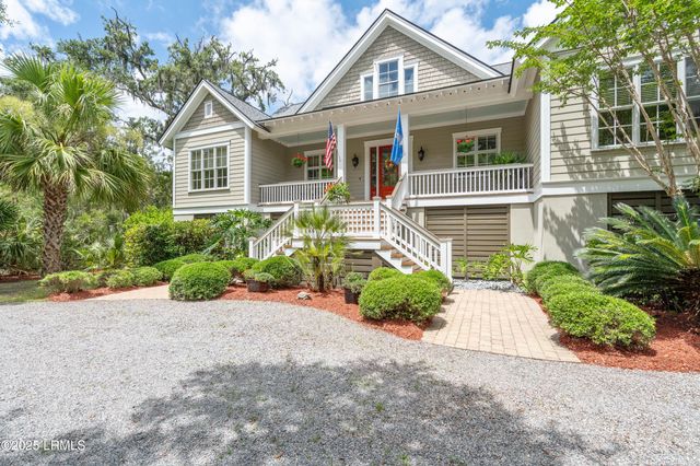 10 Woodstork Landing, Okatie, SC 29909