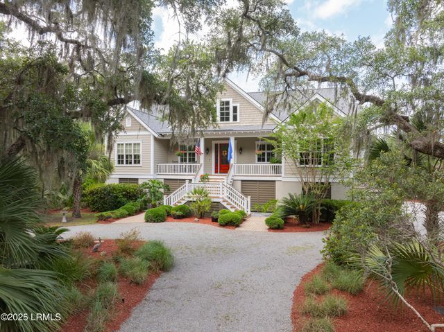 10 Woodstork Landing, Okatie, SC 29909