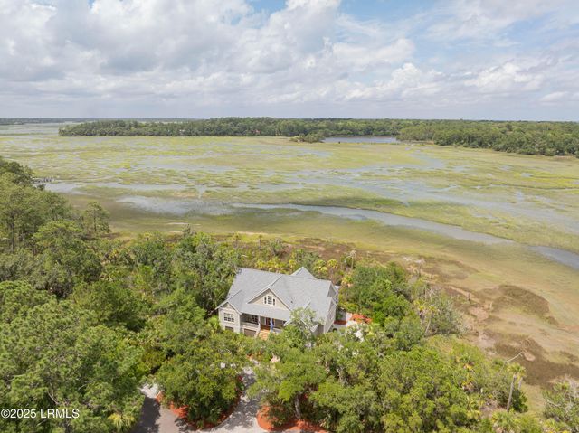 10 Woodstork Landing, Okatie, SC 29909