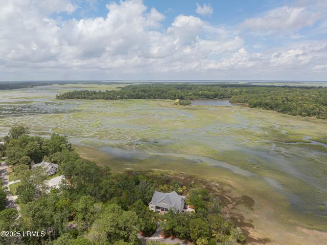 10 Woodstork Landing, Okatie, SC 29909