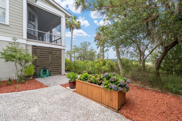 10 Woodstork Landing, Okatie, SC 29909