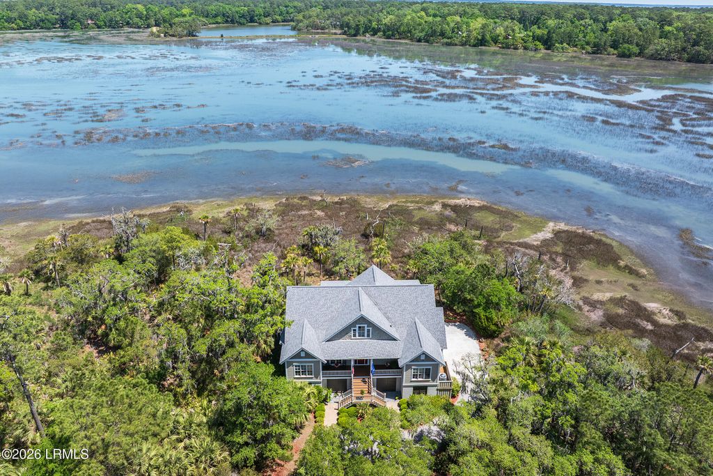 10 Woodstork Landing, Okatie, SC 29909