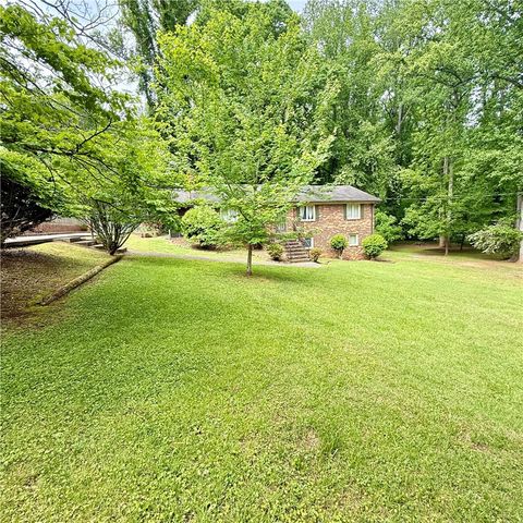 7 River Oaks Drive, Greenville, SC 29611