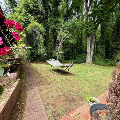 7 River Oaks Drive, Greenville, SC 29611