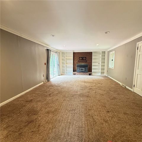 7 River Oaks Drive, Greenville, SC 29611