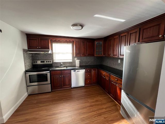 75 Park Avenue Floor 2, Lodi, NJ 07644