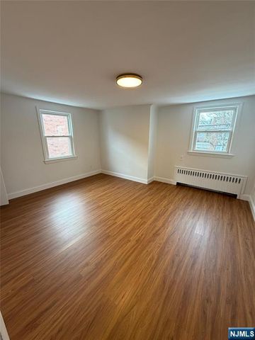 75 Park Avenue Floor 2, Lodi, NJ 07644