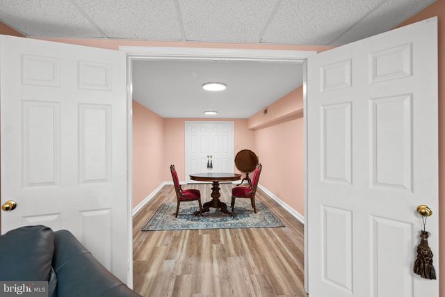 5755 HUNTON WOOD DR, Broad Run, VA 20137