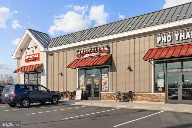 5755 HUNTON WOOD DR, Broad Run, VA 20137