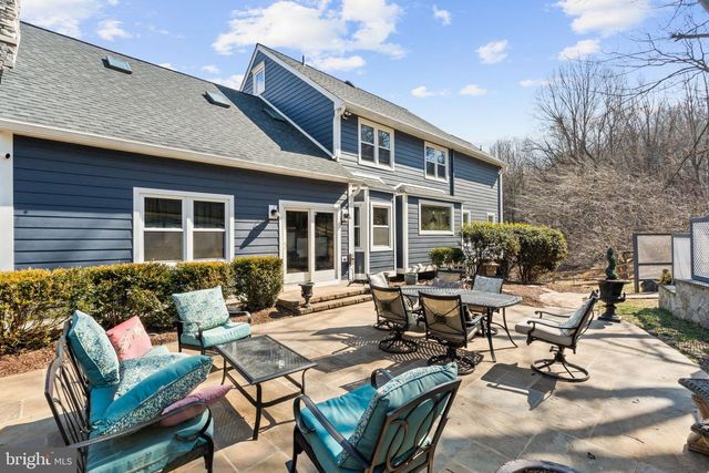 5755 HUNTON WOOD DR, Broad Run, VA 20137