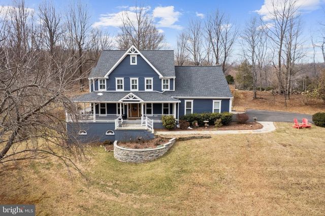 5755 HUNTON WOOD DR, Broad Run, VA 20137