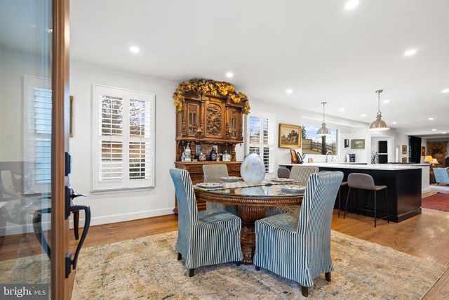 5755 HUNTON WOOD DR, Broad Run, VA 20137