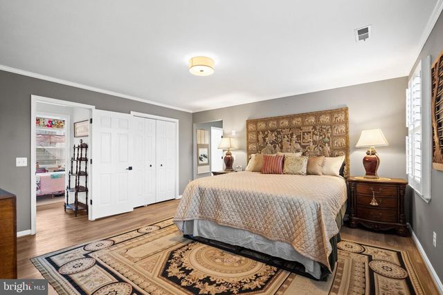 5755 HUNTON WOOD DR, Broad Run, VA 20137