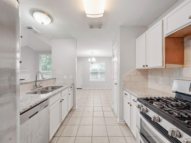 7620 Goudin Drive, Houston, TX 77489