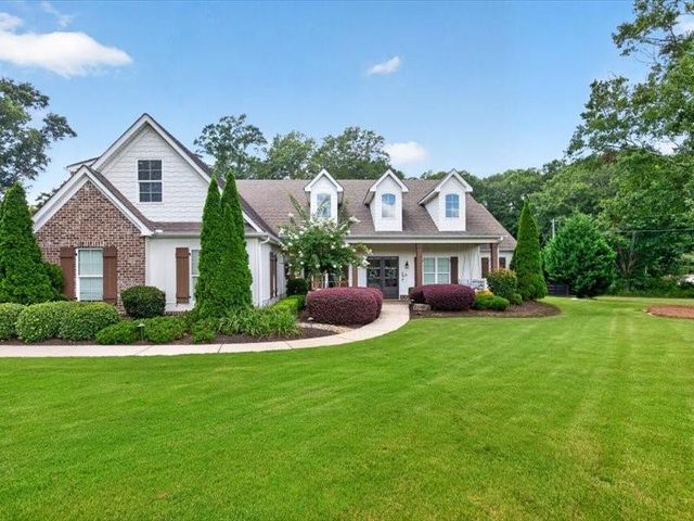 38 Mattox Road, Newnan, GA 30263