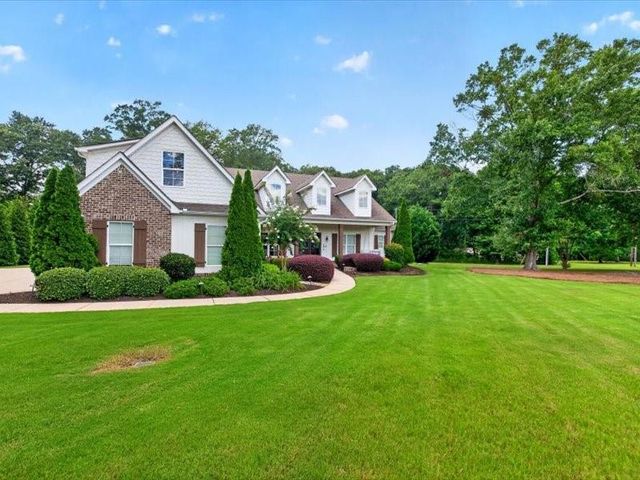 38 Mattox Road, Newnan, GA 30263