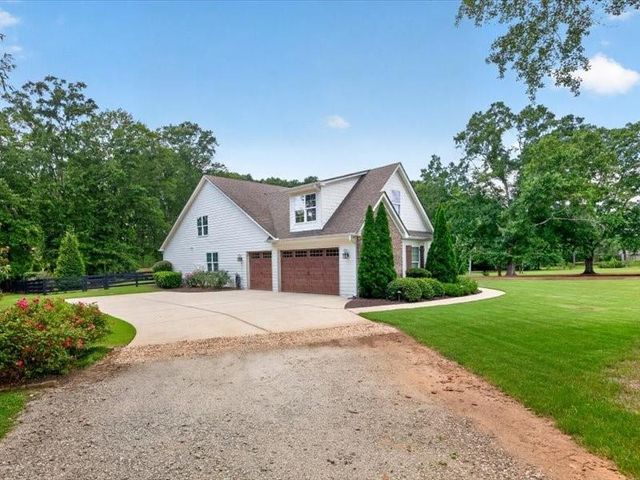 38 Mattox Road, Newnan, GA 30263